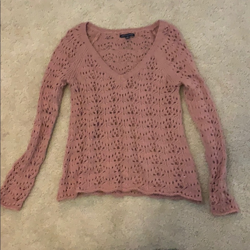 Women’s pink sweater